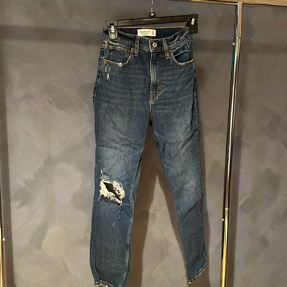 Ankle straight high rise jeans